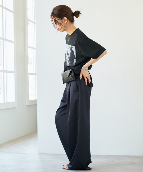 IENA（イエナ）の「《追加》COUTURE D’ADAM/クチュールドアダム Sam Haskins フォトTシャツ（Tシャツ/カットソー・レディース・ホワイト/ブラック・FREE）」の7枚目の写真