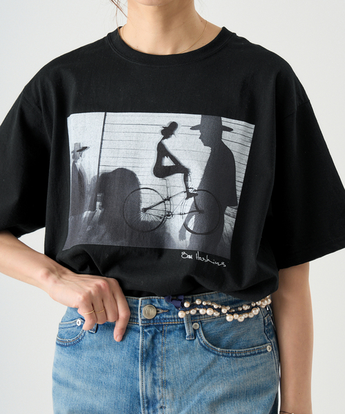 IENA（イエナ）の「《追加》COUTURE D’ADAM/クチュールドアダム Sam Haskins フォトTシャツ（Tシャツ/カットソー・レディース・ホワイト/ブラック・FREE）」の18枚目の写真