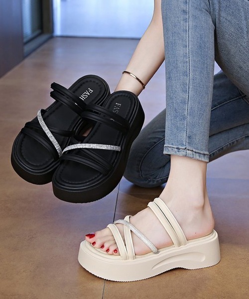 Miniministore(ミニミニストア)の「厚底サンダル クロスストラップ夏靴 軽量(サンダル・レディース・ブラック/アイボリー・24.0cm/23.5cm/23.0cm/22.5cm/24.5cm)」の3枚目の写真