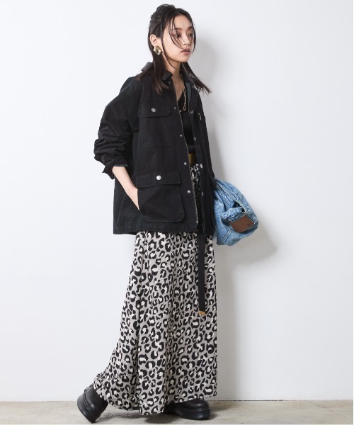 CHIC STYLE（シックスタイル）の「レオパード柄ナローマキシスカート＜大きいサイズ有＞シックスタイル（スカート・レディース・グレー系/ブラウン系・5L/4L/3L/LL/L/M）」の4枚目の写真