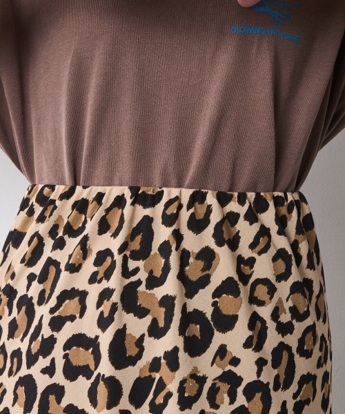 CHIC STYLE（シックスタイル）の「レオパード柄ナローマキシスカート＜大きいサイズ有＞シックスタイル（スカート・レディース・グレー系/ブラウン系・5L/4L/3L/LL/L/M）」の9枚目の写真