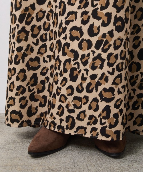 CHIC STYLE（シックスタイル）の「レオパード柄ナローマキシスカート＜大きいサイズ有＞シックスタイル（スカート・レディース・グレー系/ブラウン系・5L/4L/3L/LL/L/M）」の10枚目の写真