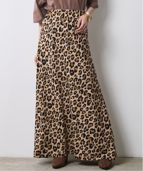 CHIC STYLE（シックスタイル）の「レオパード柄ナローマキシスカート＜大きいサイズ有＞シックスタイル（スカート・レディース・グレー系/ブラウン系・5L/4L/3L/LL/L/M）」の20枚目の写真