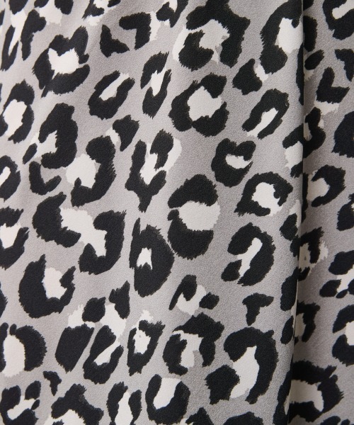 CHIC STYLE（シックスタイル）の「レオパード柄ナローマキシスカート＜大きいサイズ有＞シックスタイル（スカート・レディース・グレー系/ブラウン系・5L/4L/3L/LL/L/M）」の12枚目の写真