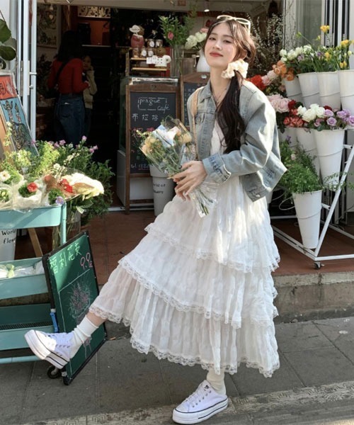 urge：（アージコロン ）の「【URGE：】フリル デザイン ワンピース（ワンピース・レディース・ホワイト/ブラック・SMALL/MEDIUM/LARGE/X-LARGE）」の5枚目の写真