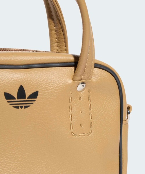 adidas(アディダス)の「アディカラー XS バッグ / アディダスオリジナルス adidas Originals(ショルダーバッグ・メンズ・ブラック/ベージュ/ホワイト/ピンク/ブルー・FREE)」の17枚目の写真