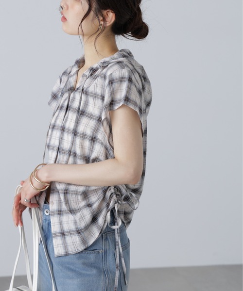 FREE'S MART(フリーズマート)の「チェック柄フードキャップスリーブシャツ(シャツ/ブラウス・レディース・ベージュ系その他/ダークネイビー・FREE)」の12枚目の写真