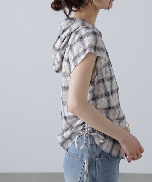 FREE'S MART(フリーズマート)の「チェック柄フードキャップスリーブシャツ(シャツ/ブラウス・レディース・ベージュ系その他/ダークネイビー・FREE)」の17枚目の写真