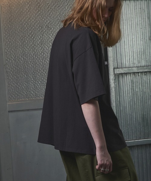 ANEDIST（アンディスト）の「グラフィックプリントTシャツ（Tシャツ/カットソー・メンズ・チャコールグレー/ブラック/ホワイト・L/M）」の11枚目の写真