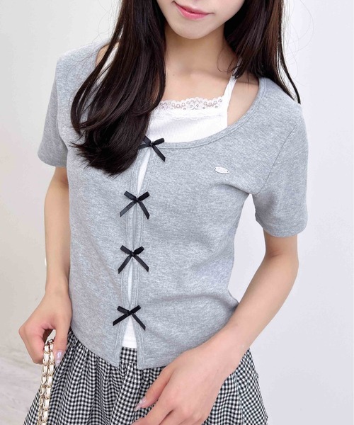 INGNI(イング)の「プレート付レイヤード前リボンリブトップス(Tシャツ/カットソー・レディース・ブラック×ホワイト/グレー×ホワイト/ホワイト系/ピンク系2・M)」の17枚目の写真
