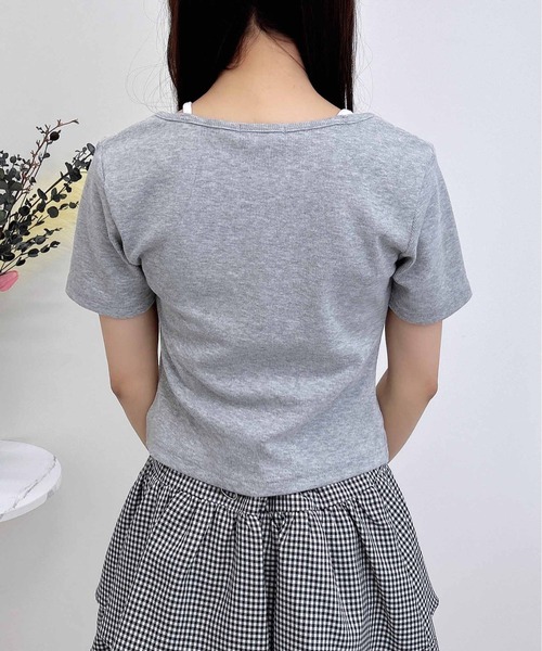 INGNI(イング)の「プレート付レイヤード前リボンリブトップス(Tシャツ/カットソー・レディース・ブラック×ホワイト/グレー×ホワイト/ホワイト系/ピンク系2・M)」の20枚目の写真