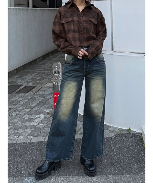 EMODA(エモダ)の「クロップフードシャツ(シャツ/ブラウス・レディース・ブラック/カーキ/ブラウン・FREE)」の15枚目の写真