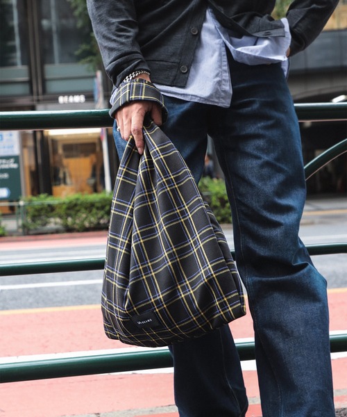 チェック ショッパー L（ポーチ）｜bpr BEAMS（ビーピーアール