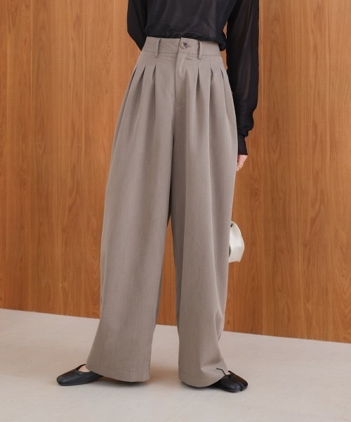 Bab(バブ)の「【S・Mサイズ展開】トリプルタックワイドパンツ(スラックス・レディース・アイボリー/チャコールグレー/グレー系その他・MEDIUM)」の19枚目の写真