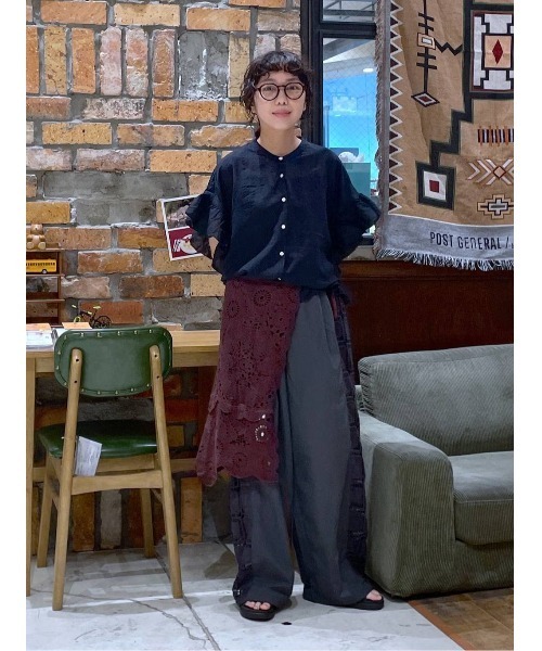 niko and...（ニコアンド）の「袖フリルチェックブラウス（シャツ/ブラウス・レディース・オレンジ/ブラック/ブルー/イエロー・FREE）」の5枚目の写真