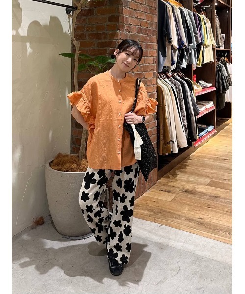 niko and...（ニコアンド）の「袖フリルチェックブラウス（シャツ/ブラウス・レディース・オレンジ/ブラック/ブルー/イエロー・FREE）」の13枚目の写真