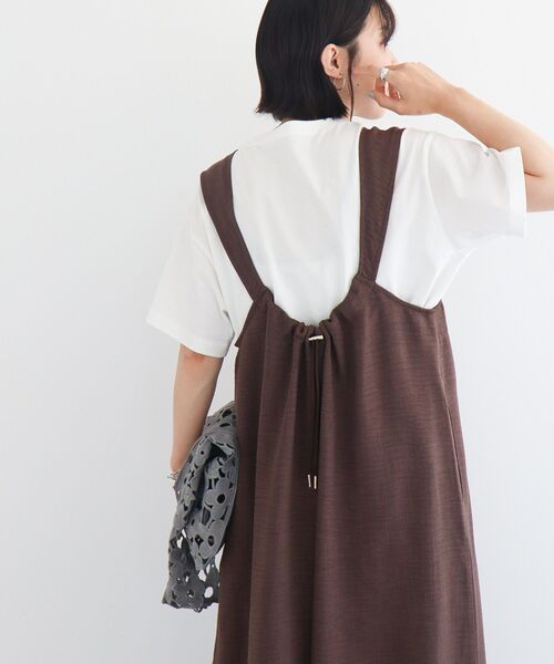 Green　Parks（グリーンパークス）の「接触冷感 麻調ゆったりサロペット（サロペット/オーバーオール・レディース・ブラウン/ブラック/グレー・FREE）」の15枚目の写真