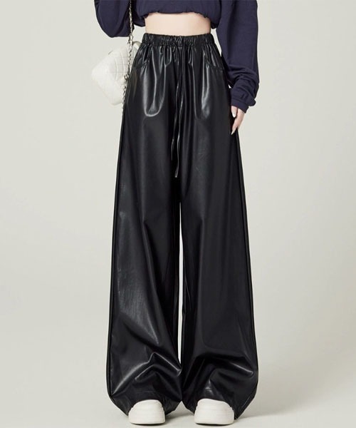 urge：（アージコロン ）の「【URGE：】合成皮革 イージーパンツ（その他パンツ・レディース・ブラック・X-LARGE/LARGE/MEDIUM/SMALL）」の2枚目の写真