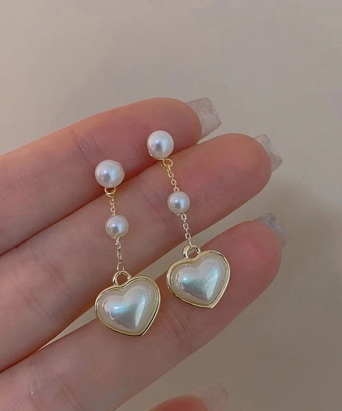VIBGYOR(ヴィブジョー)の「【IZU】 ハートパール&チェーンピアス(シルバー/ゴールド)(ピアス(両耳用)・レディース・シルバー/ゴールド・FREE)」の3枚目の写真