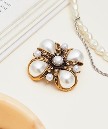 ALLURELLE（アリュレル）の「【ALLURELLE】選べるバリエーション パールモチーフブローチ  KNF-TP（その他小物）」