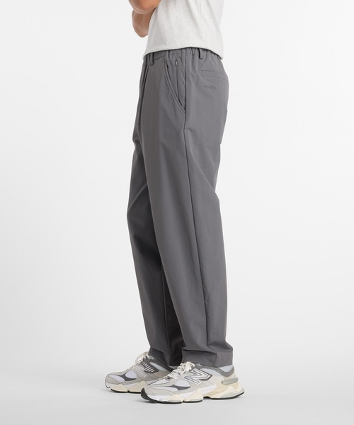NEW BALANCE（ニューバランス）の「NB Grey テーパード パンツ（スラックス・メンズ・ダークグレー/ブラック・LARGE/XX-LARGE/X-LARGE/MEDIUM/SMALL）」の8枚目の写真