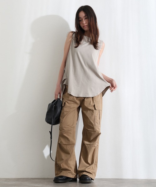ElegChic(エレグシック)の「脇 タック ノースリーブトップス(タンクトップ・レディース・ホワイト/ベージュ/ブラック・M/XL/4L)」の10枚目の写真