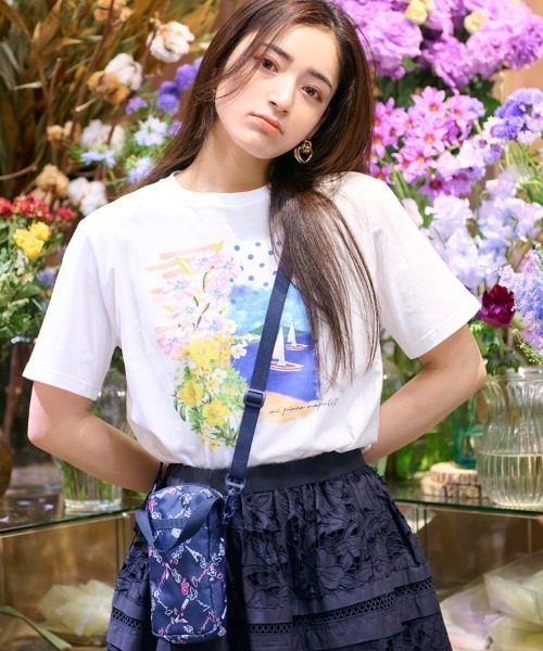 Chesty（チェスティー）の「フラワーナポリTシャツ（Tシャツ/カットソー・レディース・ホワイト・FREE）」の2枚目の写真
