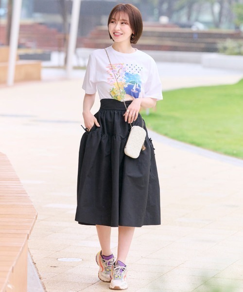 Chesty（チェスティー）の「フラワーナポリTシャツ（Tシャツ/カットソー・レディース・ホワイト・FREE）」の4枚目の写真
