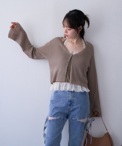 one after another NICE CLAUP(ワンアフターアナザーナイスクラップ)の「ビジューボタンベルスリーブカーディガン(カーディガン/ボレロ・レディース・アイボリー/ブラック/モカ/ピンク・FREE)」の10枚目の写真