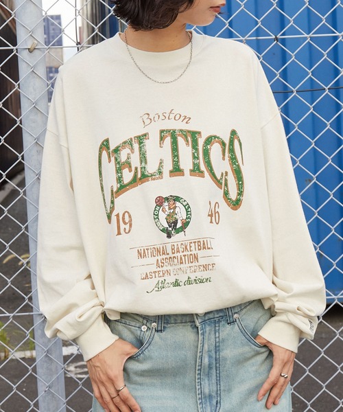 NBA（エヌビーエー）の「NBA/エヌビーエー 別注 チームロゴ刺繍/プリント ヴィンテージ加工 ビッグシルエットロンT（Tシャツ/カットソー・メンズ・ブラック/ホワイト系/オフホワイト/ブラウン/ブラック系1/ブラック系・L/M）」の3枚目の写真