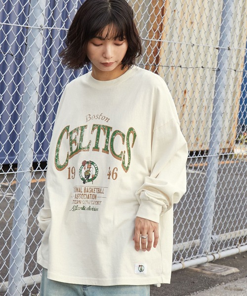 NBA（エヌビーエー）の「NBA/エヌビーエー 別注 チームロゴ刺繍/プリント ヴィンテージ加工 ビッグシルエットロンT（Tシャツ/カットソー・メンズ・ブラック/ホワイト系/オフホワイト/ブラウン/ブラック系1/ブラック系・L/M）」の22枚目の写真