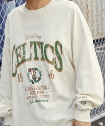 NBA（エヌビーエー）の「NBA/エヌビーエー 別注 チームロゴ刺繍/プリント ヴィンテージ加工 ビッグシルエットロンT（Tシャツ/カットソー）」