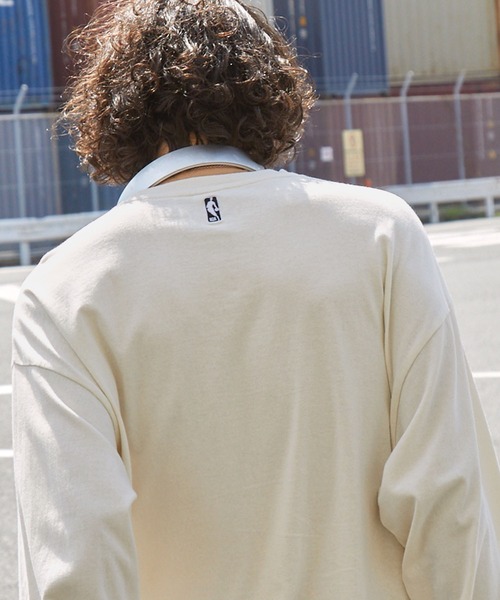 NBA（エヌビーエー）の「NBA/エヌビーエー 別注 チームロゴ刺繍/プリント ヴィンテージ加工 ビッグシルエットロンT（Tシャツ/カットソー・メンズ・ブラック/ホワイト系/オフホワイト/ブラウン/ブラック系1/ブラック系・L/M）」の11枚目の写真