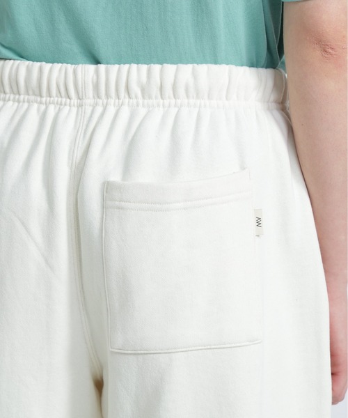 AVIREX(アヴィレックス)の「《直営店限定》AVIREX 50th VARSITY PANTS/バーシティーパンツ(スウェットパンツ・レディース・エンジ/チャコールグレー/オフホワイト・S/M)」の17枚目の写真