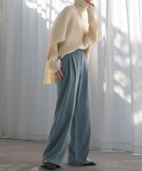 HUG.U（ハグユー）の「＜選べる3丈/2タイプ＞ シワになりにくい美シルエットパンツ（その他パンツ・レディース・ブラック/ネイビー/ブラウン/レッド/オリーブ/ブラック系その他/ブラウン系その他/グリーン系その他/ブルー系その他/レッド系その他/グレイッシュブルー/ブルー系その他2・M(レギュラー丈)/M(トール丈)/L(レギュラー丈)/L(トール丈)/M(ショート丈)/L(ショート丈)）」の19枚目の写真