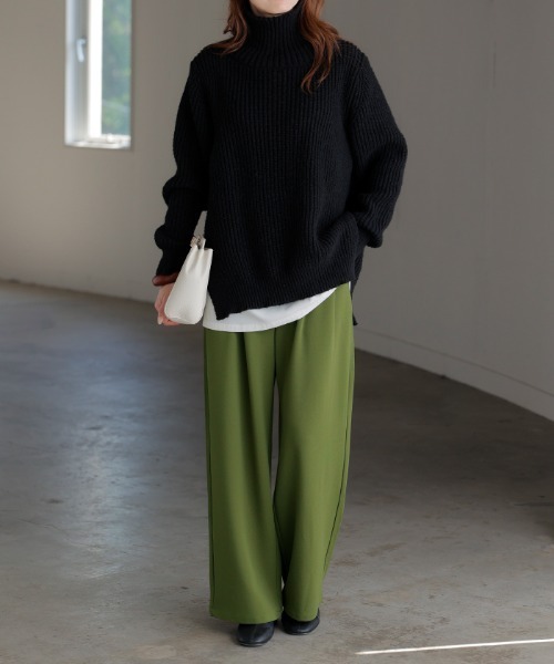 HUG.U（ハグユー）の「＜選べる3丈/2タイプ＞ シワになりにくい美シルエットパンツ（その他パンツ・レディース・ブラック/ネイビー/ブラウン/レッド/オリーブ/ブラック系その他/ブラウン系その他/グリーン系その他/ブルー系その他/レッド系その他/グレイッシュブルー/ブルー系その他2・M(レギュラー丈)/M(トール丈)/L(レギュラー丈)/L(トール丈)/M(ショート丈)/L(ショート丈)）」の20枚目の写真