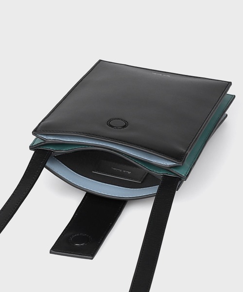 コンサティーナ AW25 ミニショルダーバッグ【553432 N110S