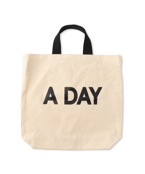 AMERICANA（アメリカーナ）の「【Americana（アメリカーナ） for SALON】2WAYトートバッグ（トートバッグ・レディース・ホワイト/ブラック・FREE）」の4枚目の写真