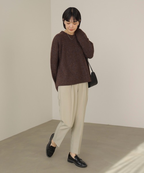 Bou Jeloud(ブージュルード)の「スラっとテーパードパンツ(その他パンツ・レディース・カーキ/ブラック/キャメル/ベージュ・38/40)」の5枚目の写真