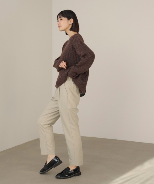 Bou Jeloud(ブージュルード)の「スラっとテーパードパンツ(その他パンツ・レディース・カーキ/ブラック/キャメル/ベージュ・38/40)」の8枚目の写真