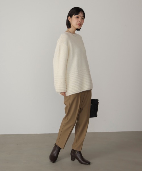 Bou Jeloud(ブージュルード)の「スラっとテーパードパンツ(その他パンツ・レディース・カーキ/ブラック/キャメル/ベージュ・38/40)」の17枚目の写真