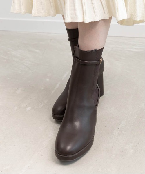 RANDA(ランダ)の「晴雨兼用 2WAY サイドゴアヒールアップショートブーツ(ブーツ・レディース・ダークブラウン/ブラック/アイボリー・M/L/S/LL)」の12枚目の写真