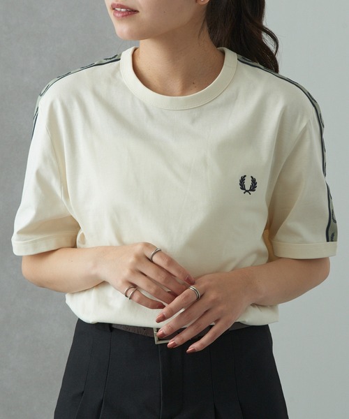 FRED PERRY（フレッドペリー）の「【FRED PERRY】ONTRAST TAPE RINGER T-SHIRT M4613（Tシャツ/カットソー・メンズ・ブラック/バーガンディー/ネイビー/オフホワイト・XL/L/M/S）」の20枚目の写真