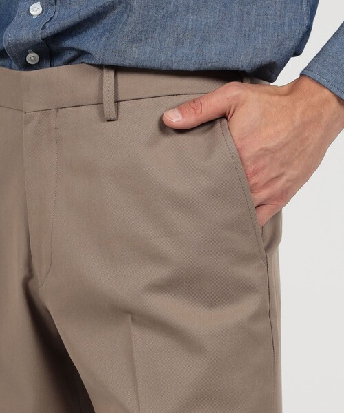 TOMORROWLAND （トゥモローランド）の「コットンウール ノープリーツパンツ SONDRIO（チノパンツ・メンズ・ベージュ/ブラック・48/52/50/46/44）」の9枚目の写真