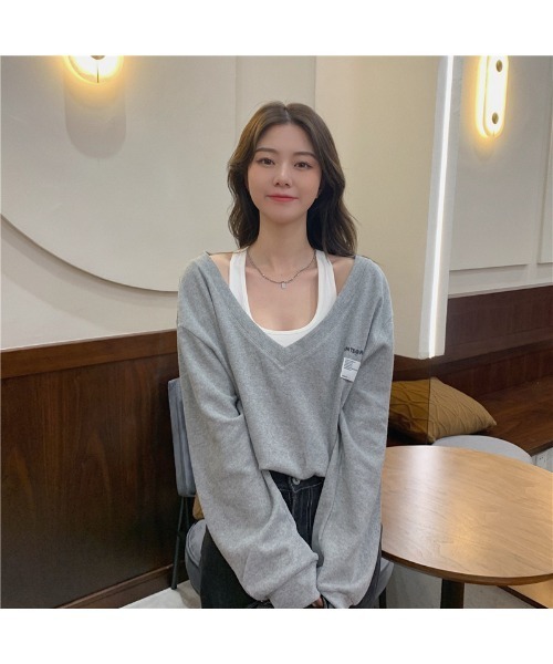 Ritzy(リッツィー)の「ホルダーネック フェイクレイヤードデザイン トップス(Tシャツ/カットソー・レディース・ライトグレー/グレー・M/L)」の6枚目の写真