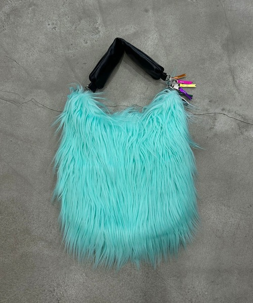 COMMON WARE（コモンウェアー）の「EM:cheek チーク monster one shoulder/モンスター ワンショルダー（ショルダーバッグ・レディース・サックスブルー/イエロー/ピンク/パープル・FREE）」の19枚目の写真