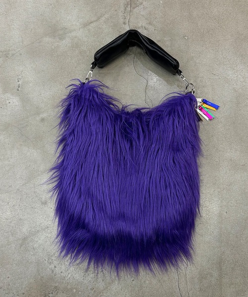 COMMON WARE（コモンウェアー）の「EM:cheek チーク monster one shoulder/モンスター ワンショルダー（ショルダーバッグ・レディース・サックスブルー/イエロー/ピンク/パープル・FREE）」の11枚目の写真