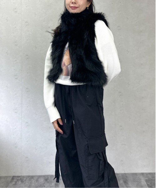 Per sist ence（パーシエンス）の「フェイクファーショート丈ジレ（その他アウター・レディース・グレイッシュベージュ/ライトベージュ/ブラック/グレー/ブラウン/ベージュ・ONE SIZE）」の12枚目の写真