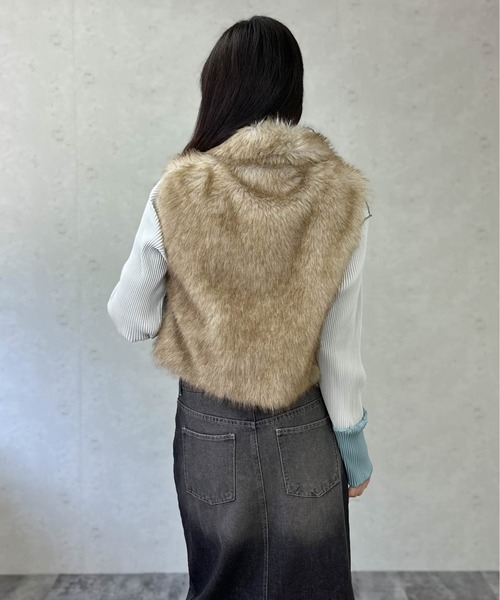 Per sist ence（パーシエンス）の「フェイクファーショート丈ジレ（その他アウター・レディース・グレイッシュベージュ/ライトベージュ/ブラック/グレー/ブラウン/ベージュ・ONE SIZE）」の22枚目の写真