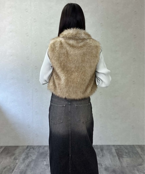 Per sist ence（パーシエンス）の「フェイクファーショート丈ジレ（その他アウター・レディース・グレイッシュベージュ/ライトベージュ/ブラック/グレー/ブラウン/ベージュ・ONE SIZE）」の21枚目の写真